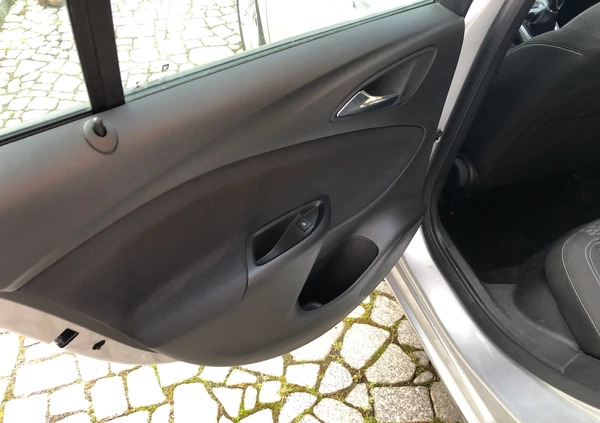 Opel Astra cena 45000 przebieg: 145000, rok produkcji 2018 z Jawor małe 497